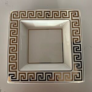 Beautiful Ivory and Gold Mark & Graham Ceramic Catchall